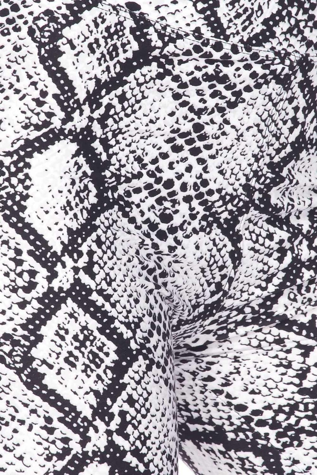 Buttery Soft White Snakeskin High Waist Plus Size Biker Shorts - 3 Inch Waist (One Size Plus,White)