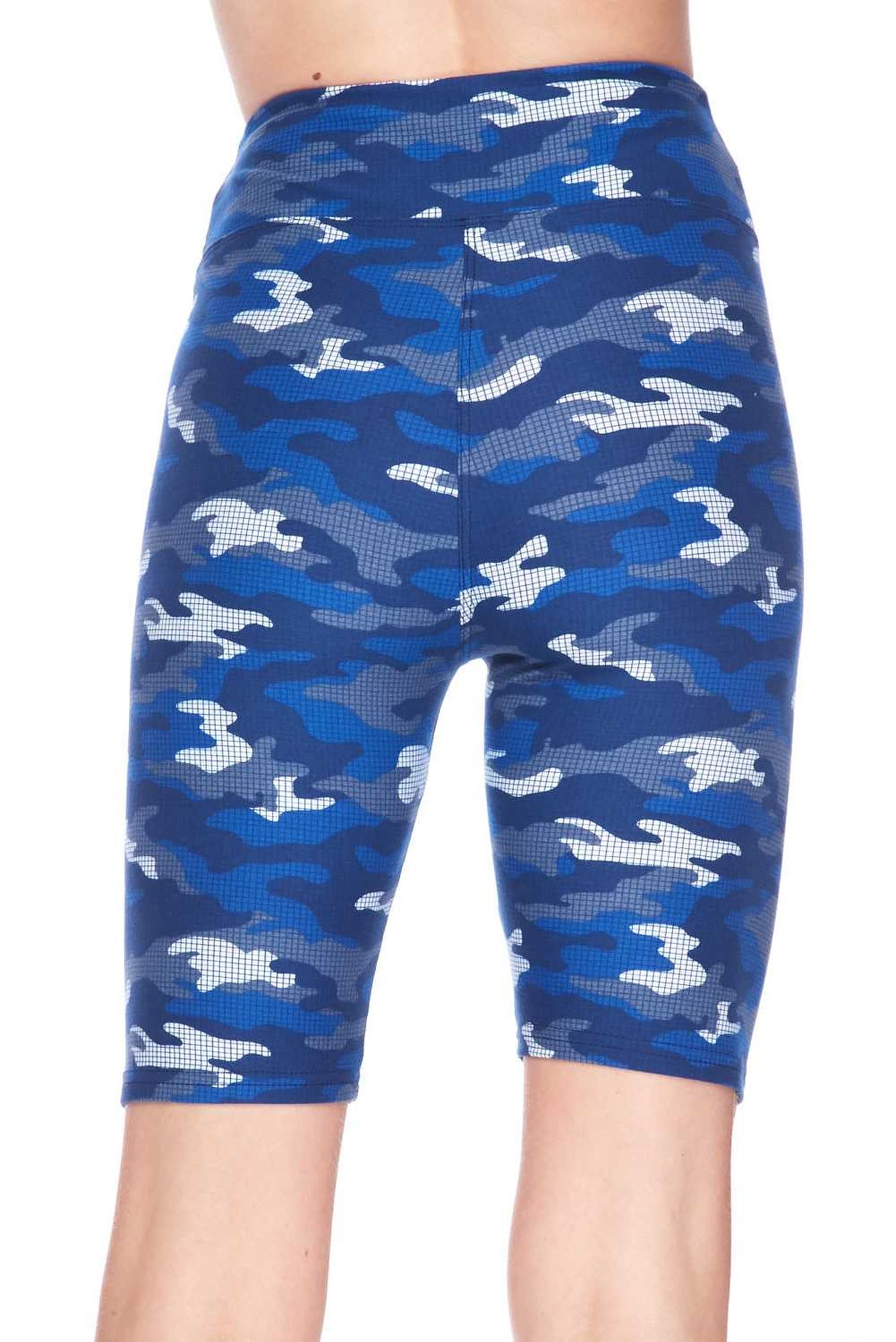 Buttery Soft Blue Grid Camouflage Plus Size Shorts (One Size Plus,Blue)