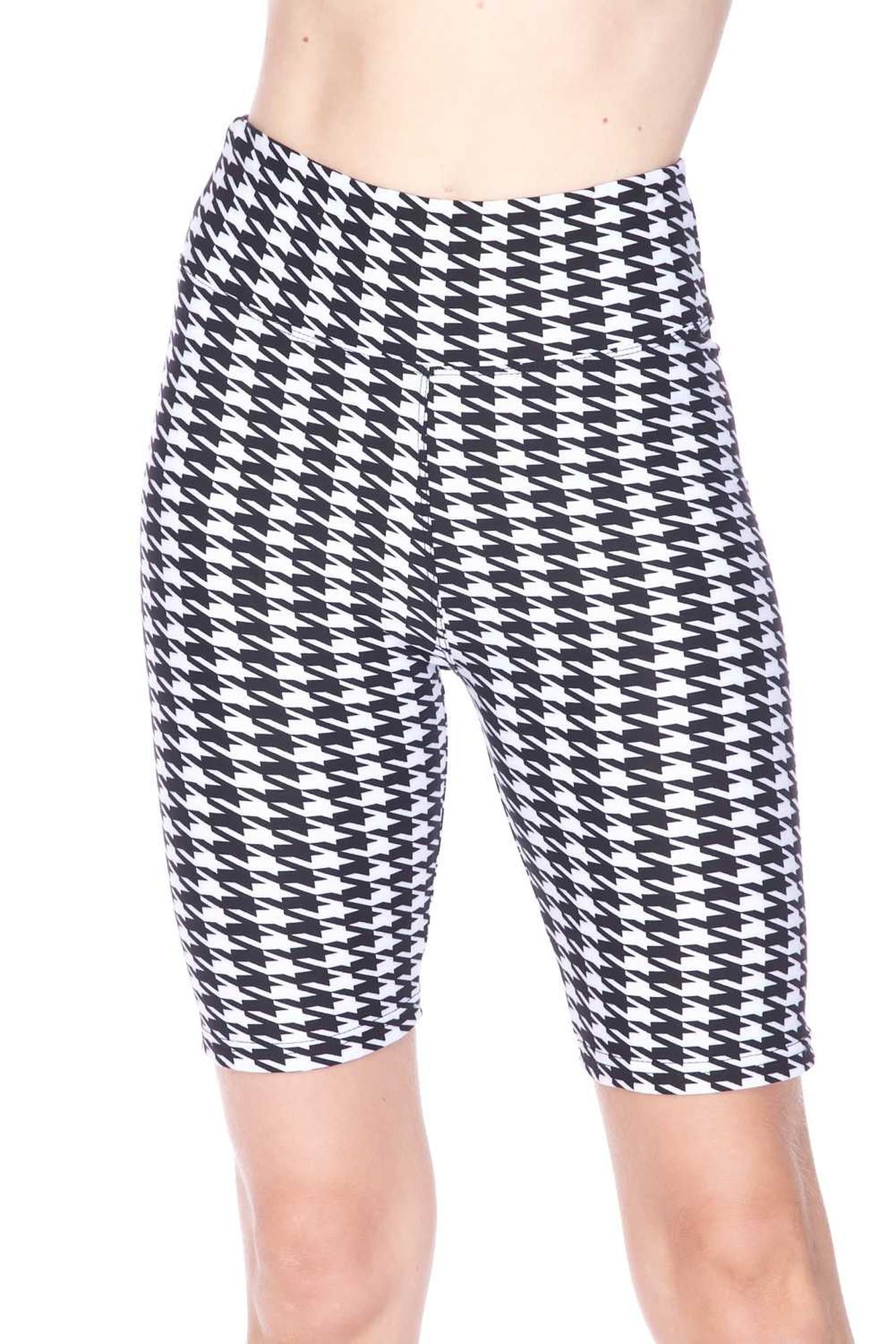 Buttery Soft Houndstooth Plus Size Biker Shorts - 3 Inch Waist Band (One Size Plus,White)
