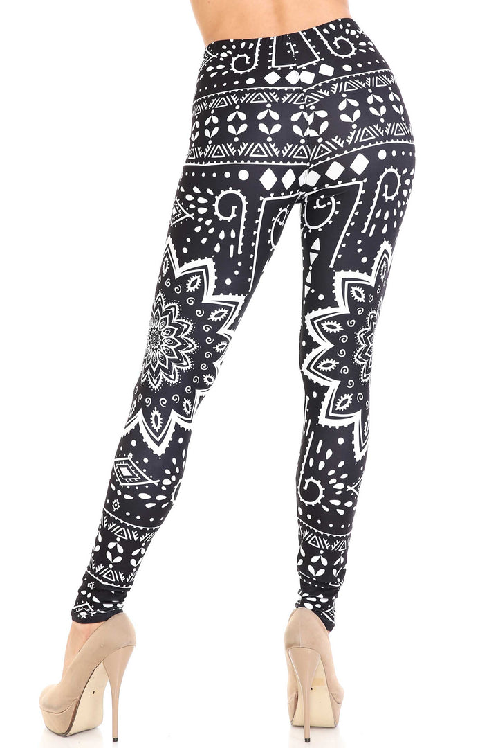 Plus Size - Creamy Soft Women's Laser Print Skin Smoothing Fashion Print Leggings - Black Tribal Mandala