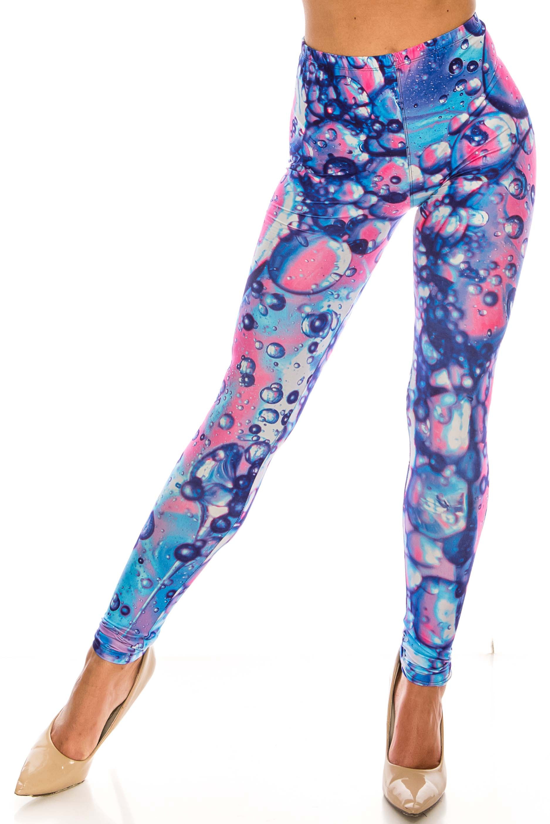 Plus Size - Creamy Soft Women's Laser Print Skin Smoothing Fashion Print Leggings - Brilliant Bubbles