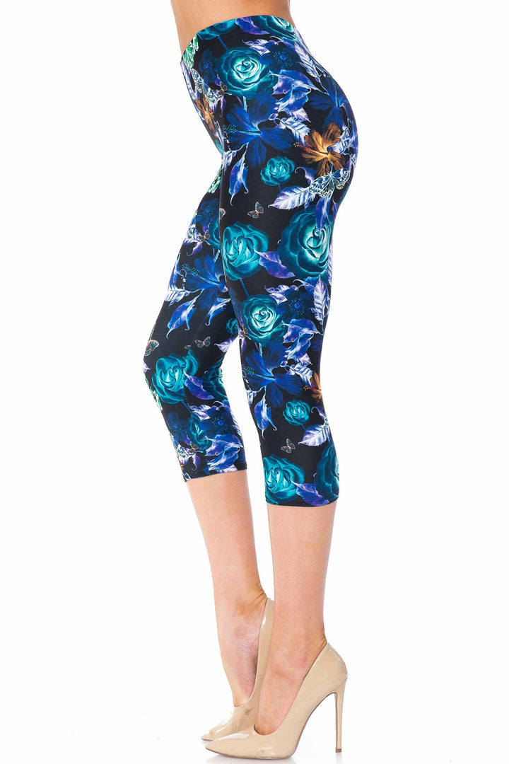 Creamy Soft Electric Blue Floral Butterfly Capris - USA Fashionâ„¢ (One Size Regular,Blue)