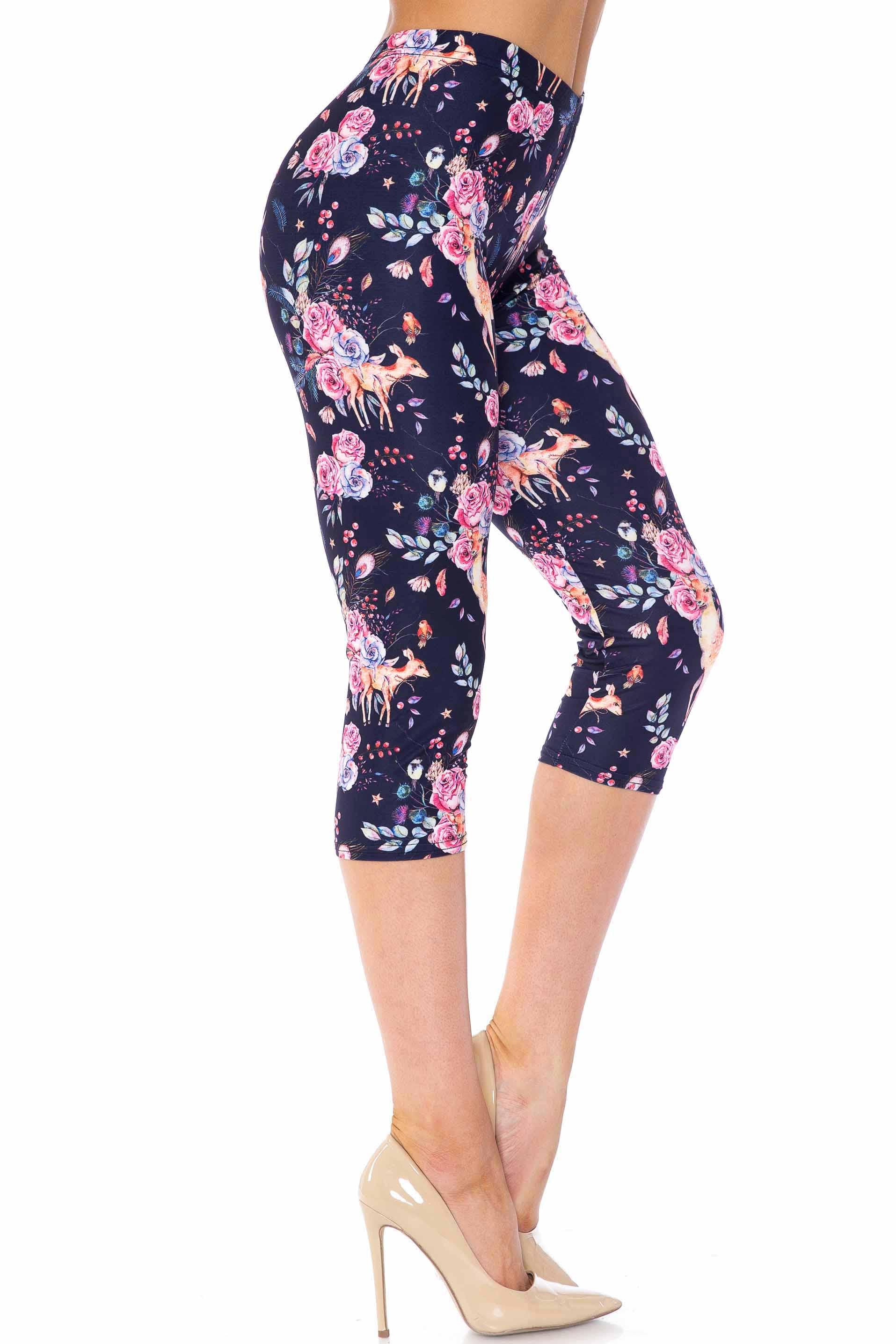Creamy Soft Woodland Floral Fawn Capris - USA Fashionâ„¢ (One Size Regular,Black)