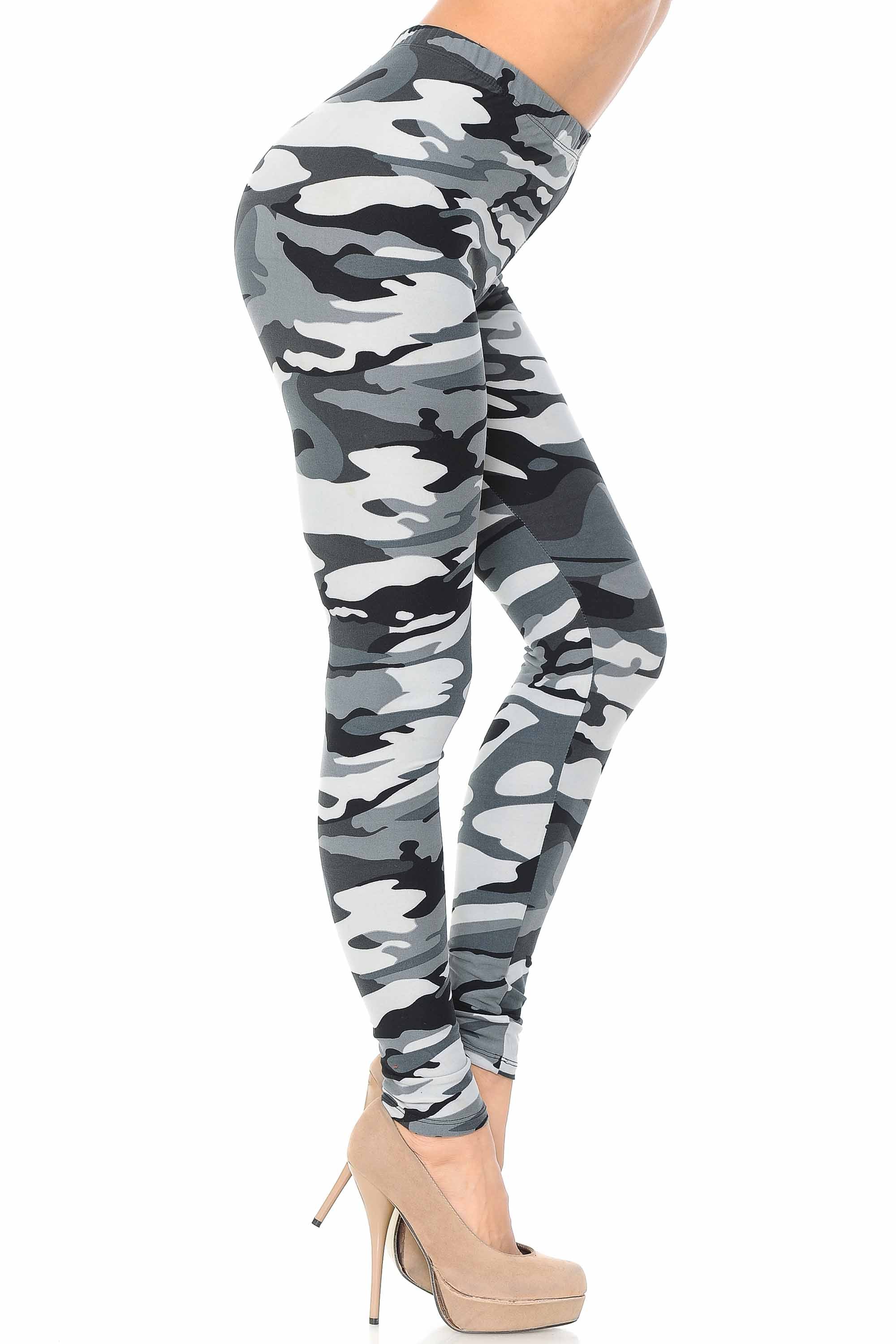 Buttery Soft Charcoal Camouflage Leggings - EEVEE (One Size Regular,Charcoal)