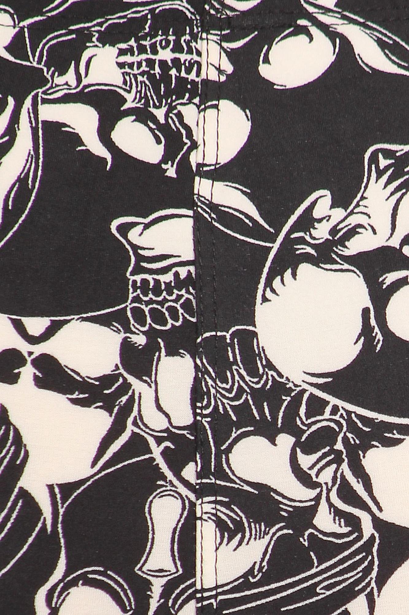 Buttery Soft Black Layers of Skulls Leggings (One Size Regular,Black)