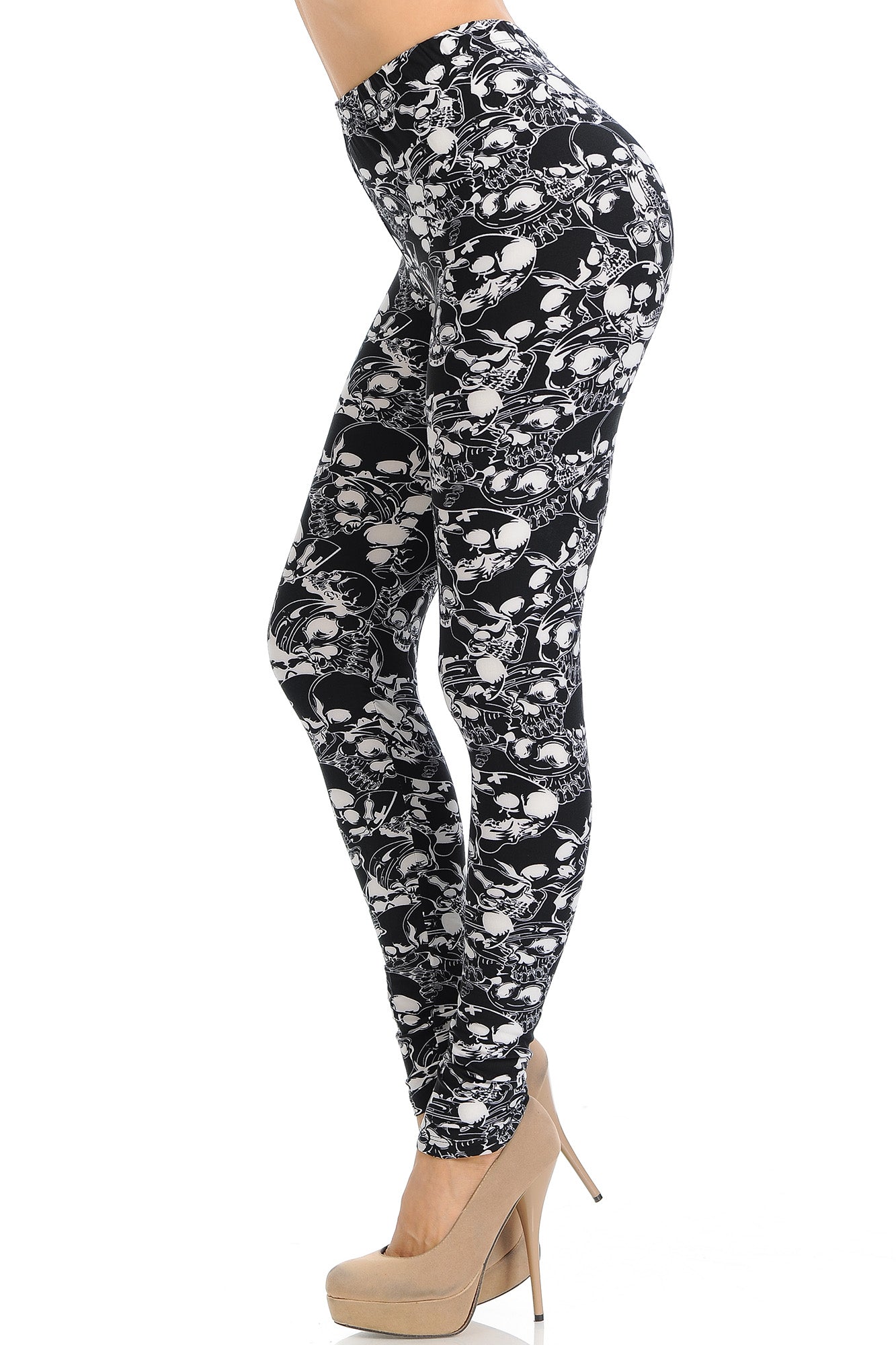 Buttery Soft Black Layers of Skulls Leggings (One Size Regular,Black)