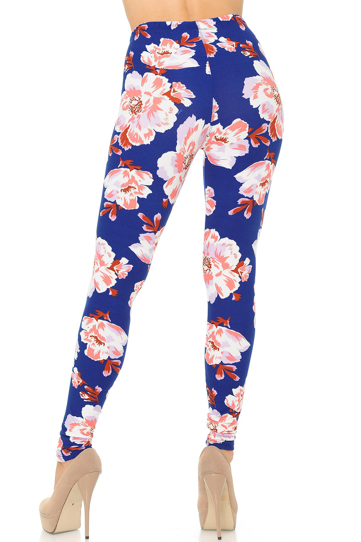 Buttery Soft Blooming Floral On Blue Leggings (One Size Regular,Blue)