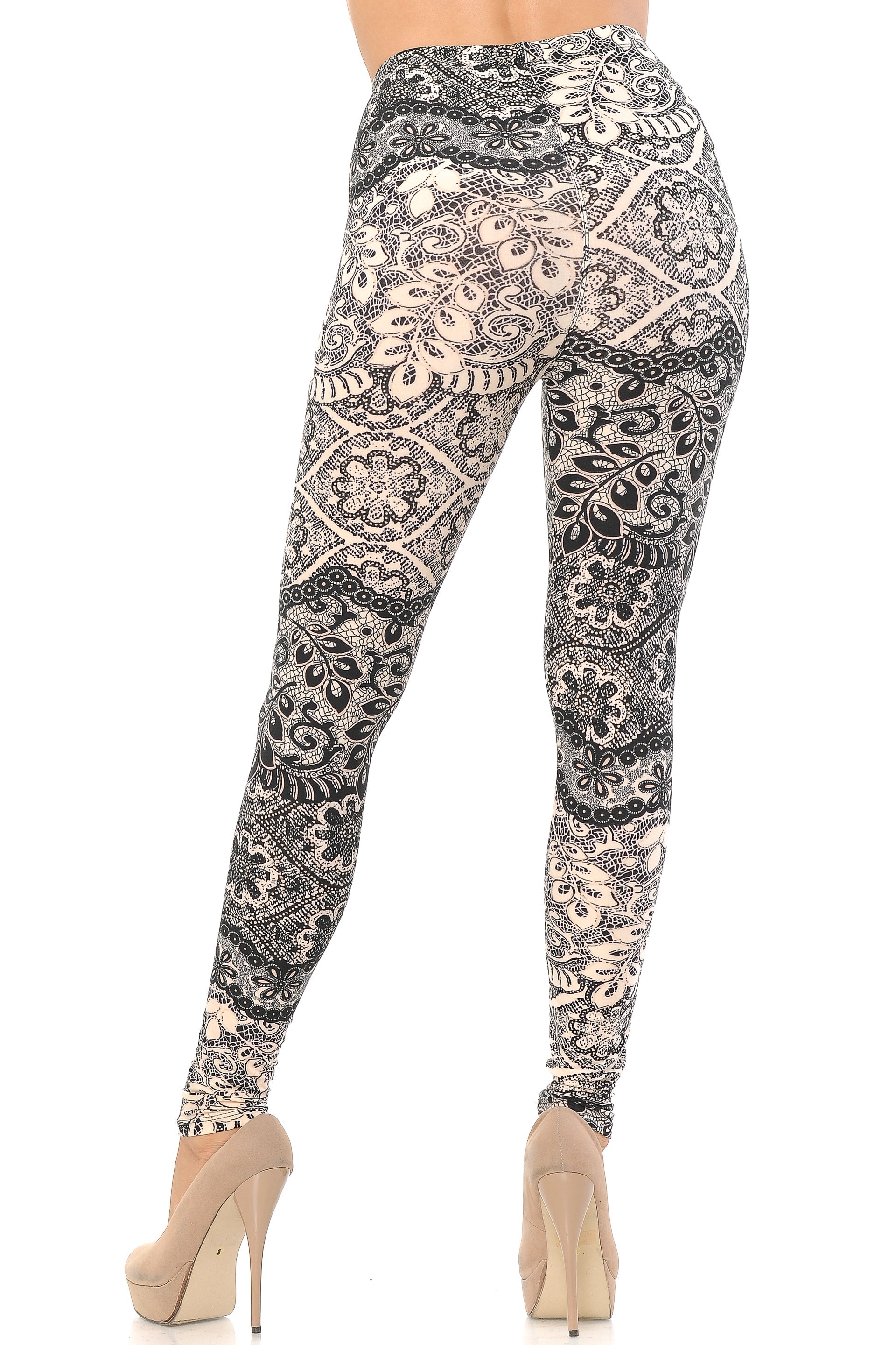 Buttery Soft Cream Leaf Leggings (One Size Regular,Beige)