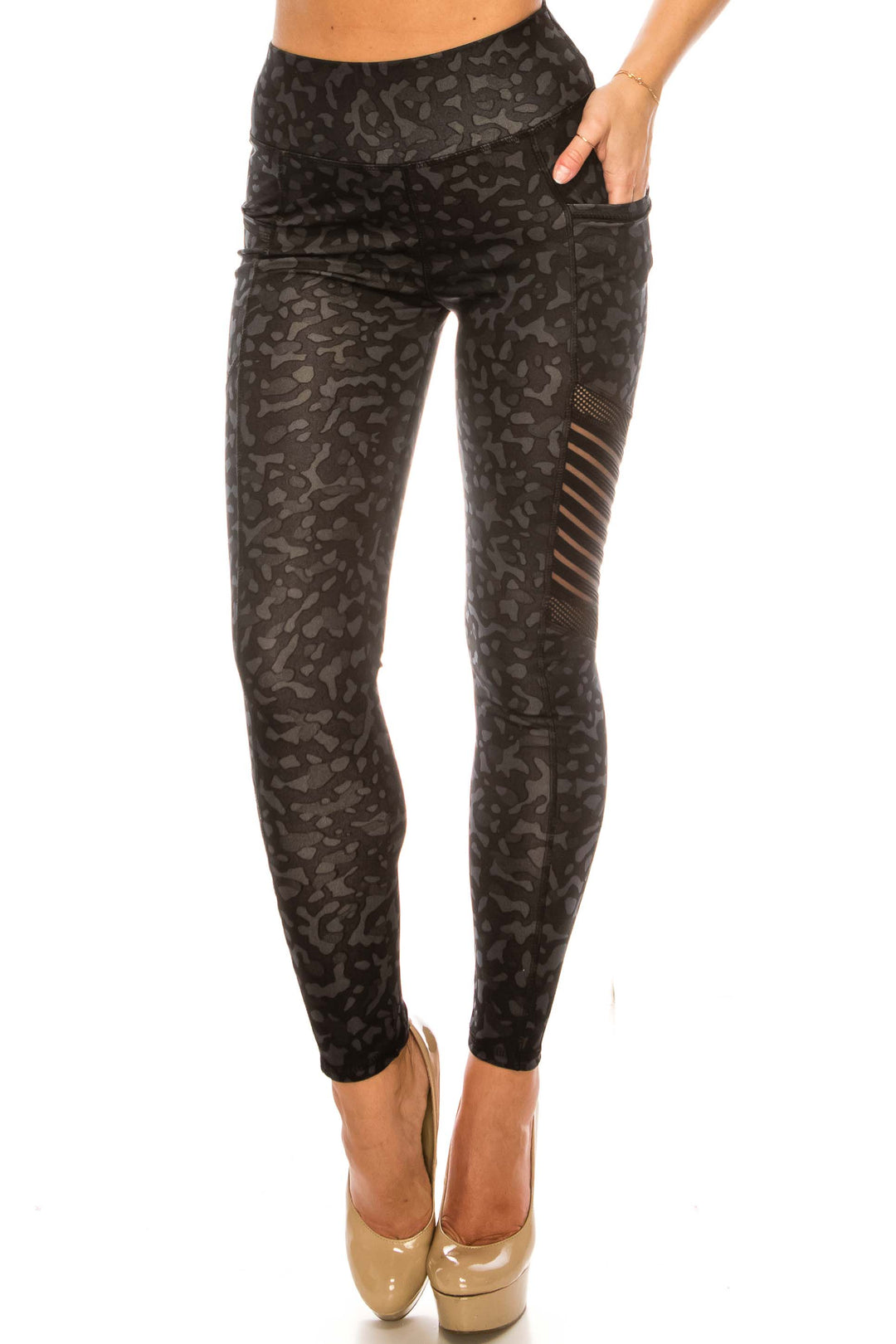 Black Leopard Serrated Mesh High Waisted Sport Leggings