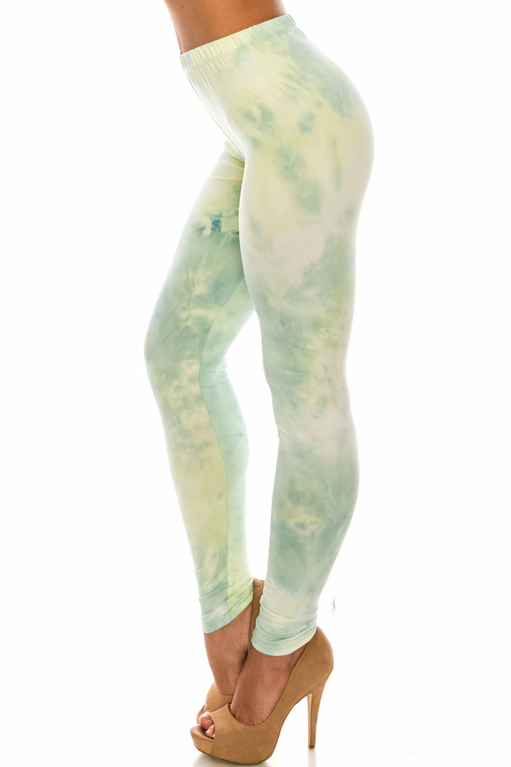 Buttery Soft Mint Tie Dye Leggings (One Size Regular,Mint)