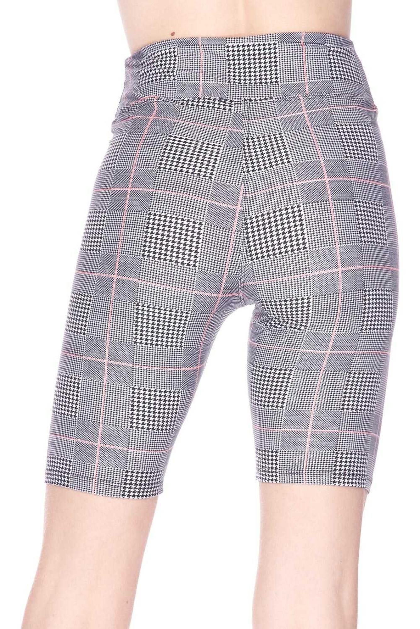 Buttery Soft Coral Accent Glenn Plaid Biker Shorts - 3 Inch Waist Band (One Size Regular,Charcoal)