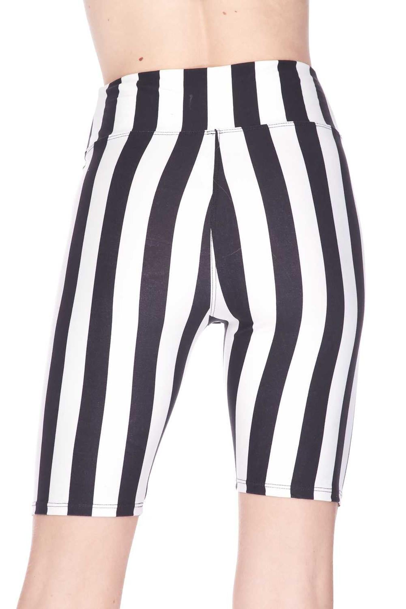 Buttery Soft Vertical Wide Stripe Biker Shorts - 3 Inch Waist Band (One Size Regular,Black)