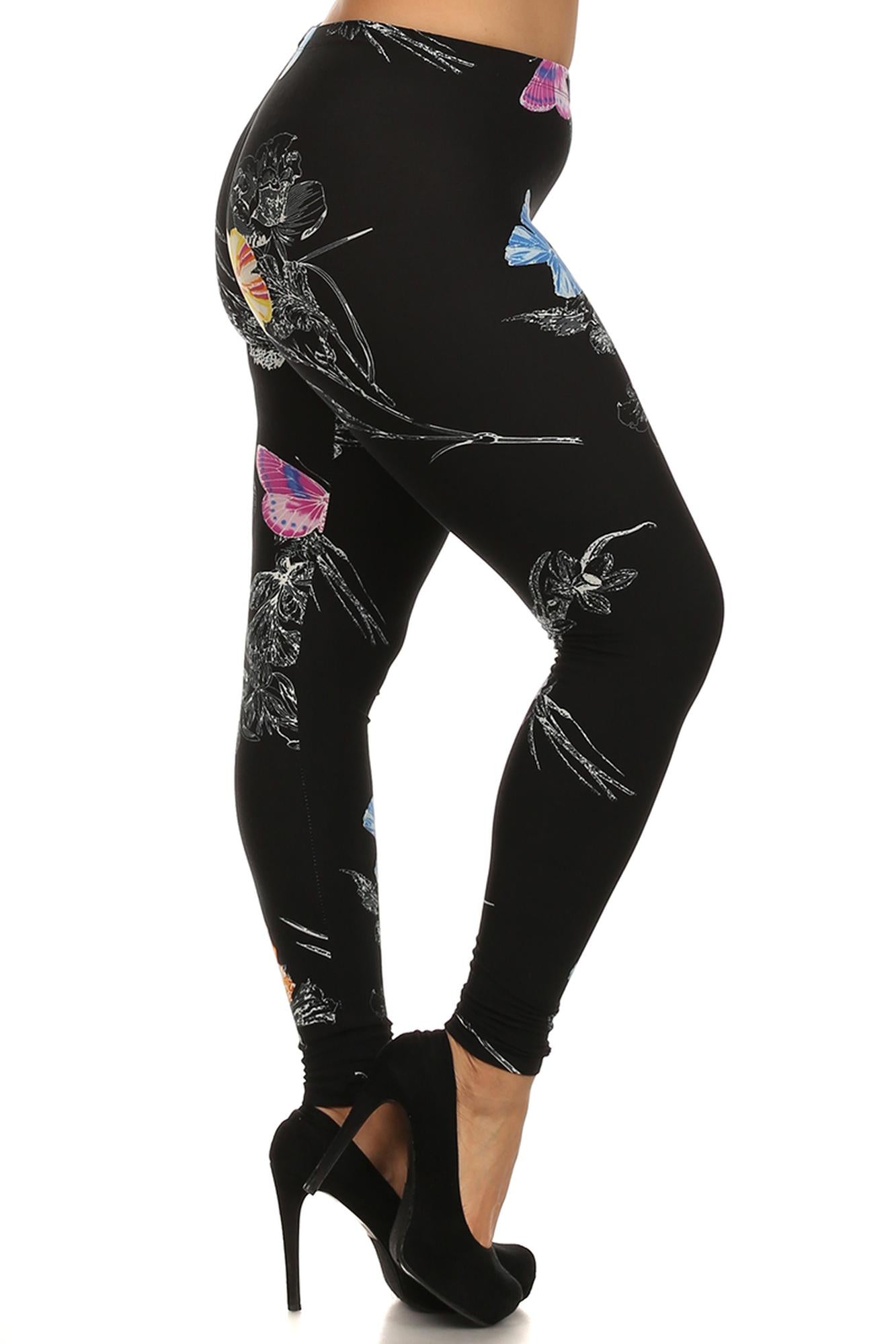 Buttery Soft Beautiful Butterfly Plus Size Leggings - 3X-5X (One Size Plus,Black)