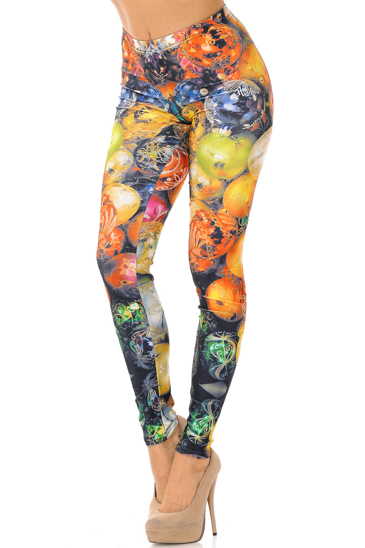 Gorgeous Christmas Ornament Leggings