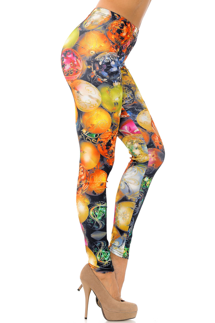 Gorgeous Christmas Ornament Leggings