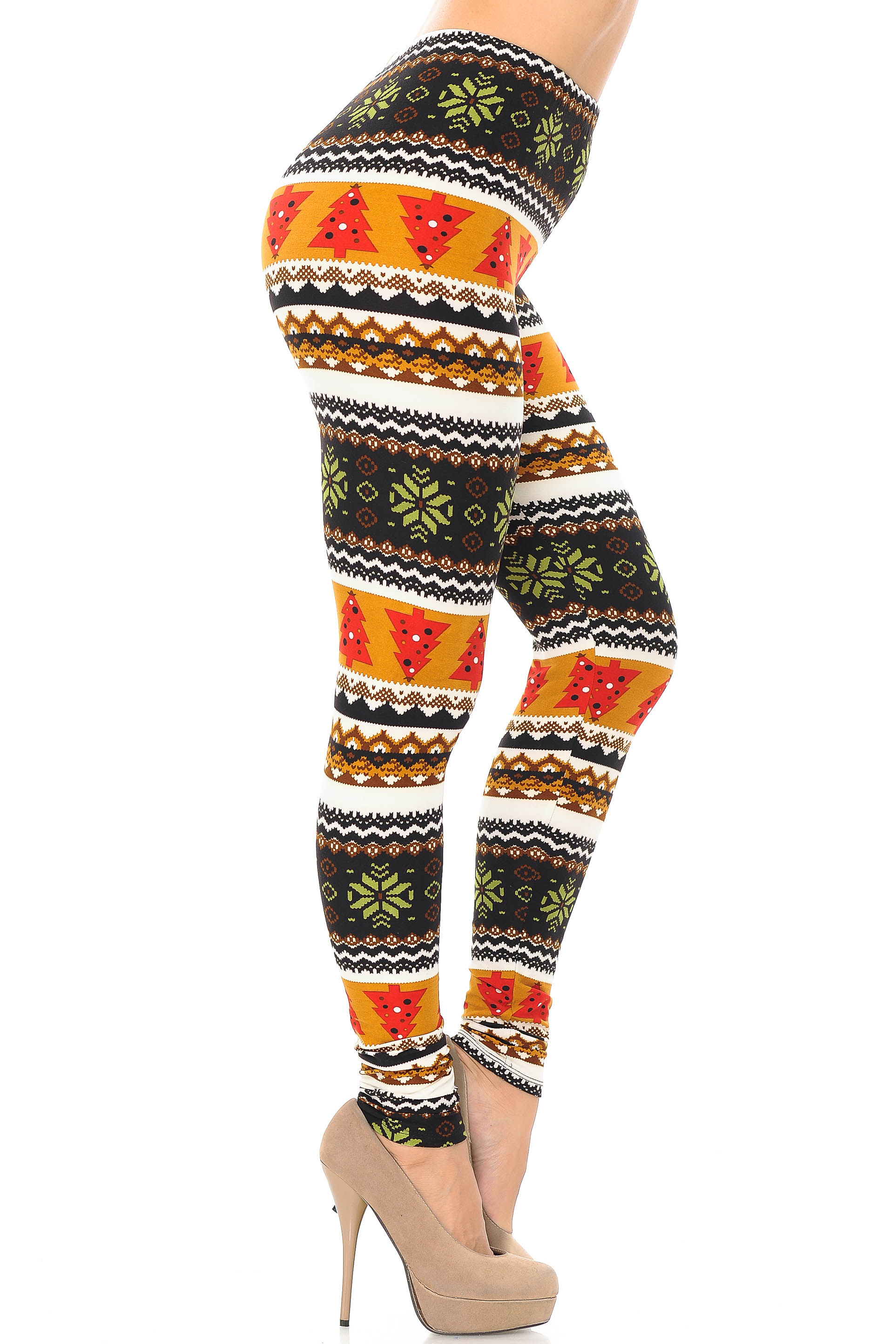 Buttery Soft Christmas Tree and Snowflake Plus Size Leggings (One Size Plus,Brown)