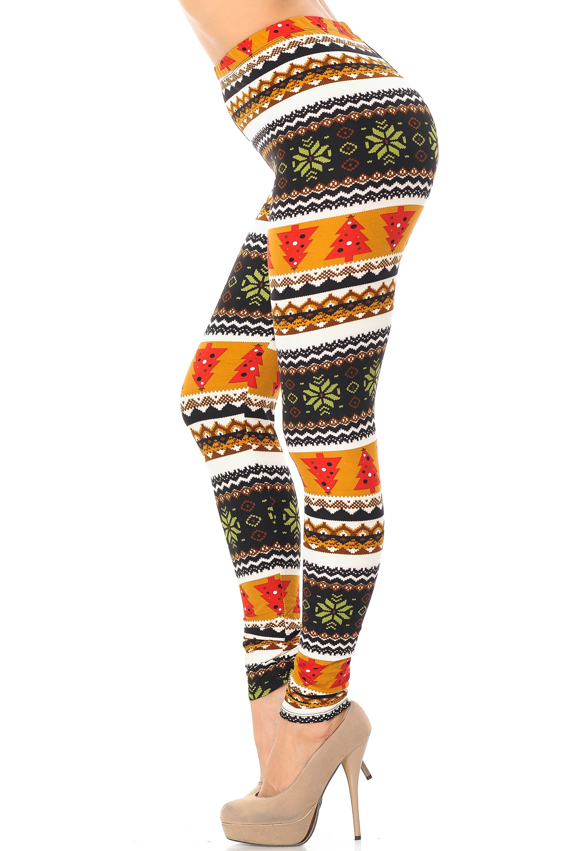 Buttery Soft Christmas Tree and Snowflake Plus Size Leggings (One Size Plus,Brown)