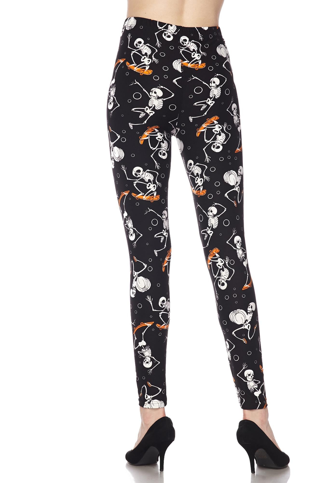 Buttery Soft Skateboarding Skeletons Plus Size Leggings (One Size Plus,Black)