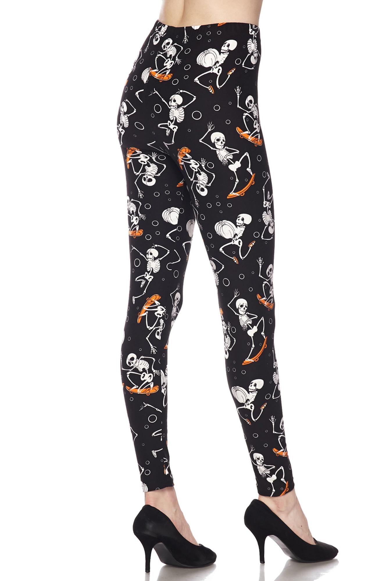 Buttery Soft Skateboarding Skeletons Plus Size Leggings (One Size Plus,Black)