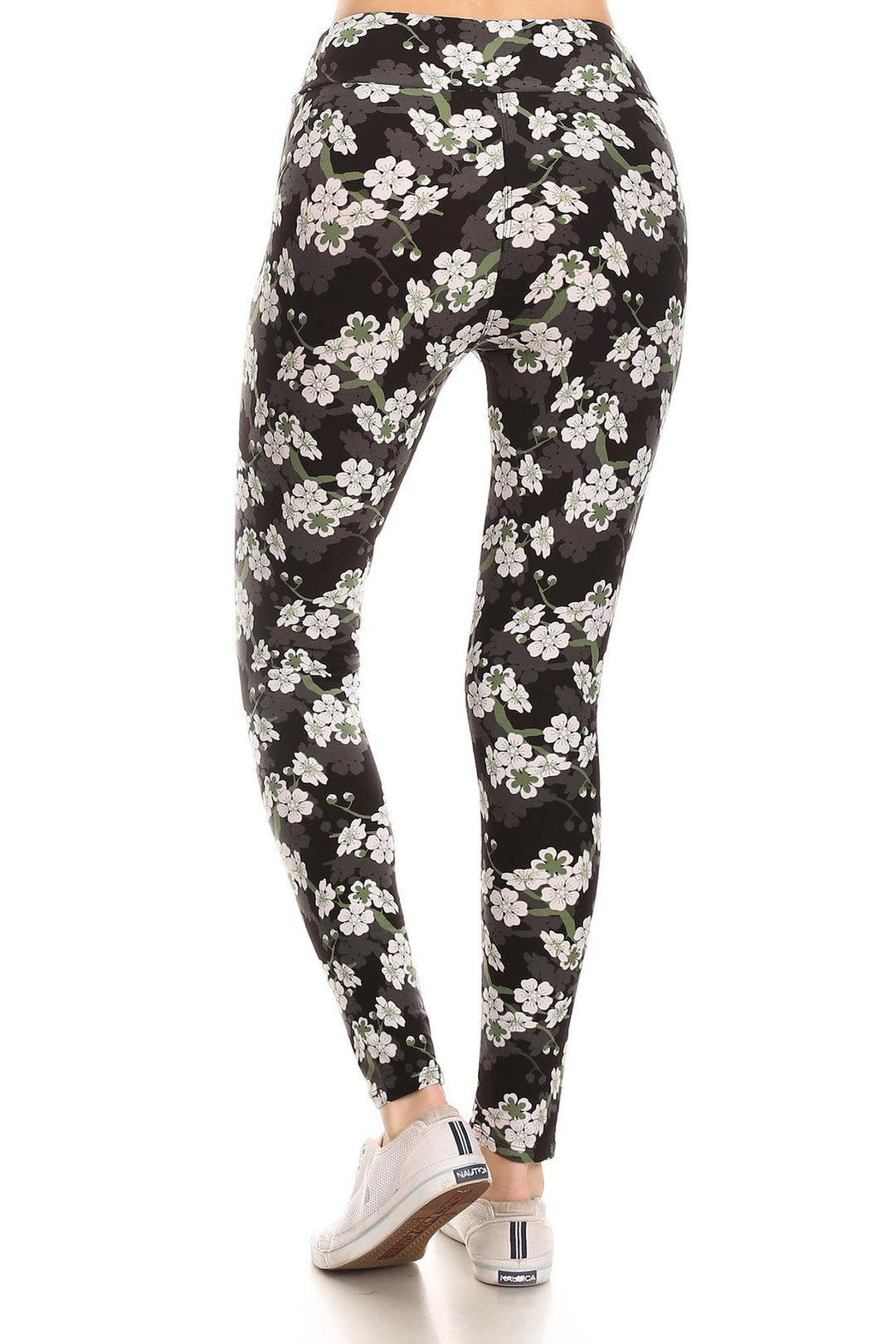 Buttery Soft White Floral Bunch High Waist Leggings (One Size Regular,White)